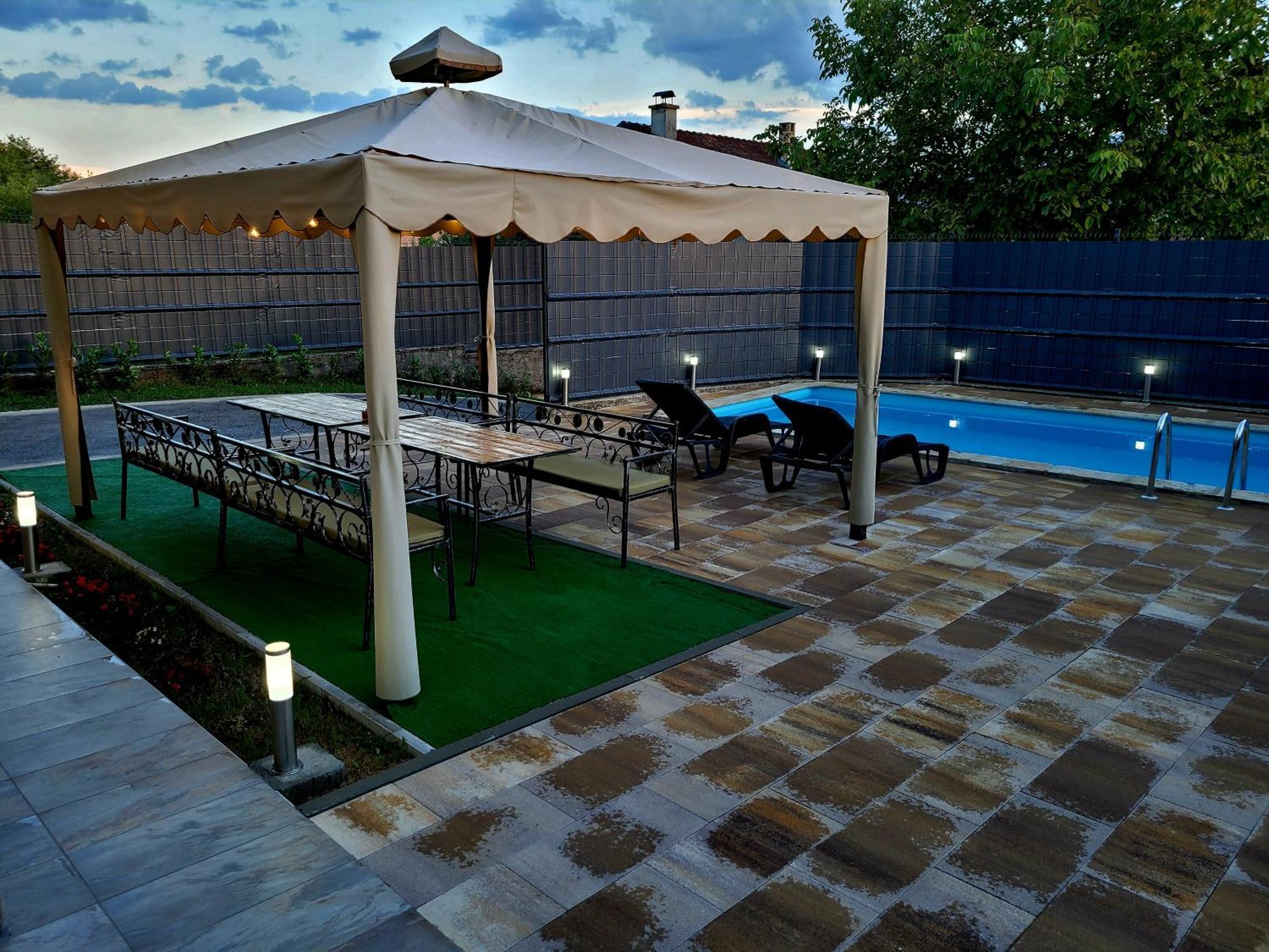 Summer House Lejhana Bihac Ngoại thất bức ảnh