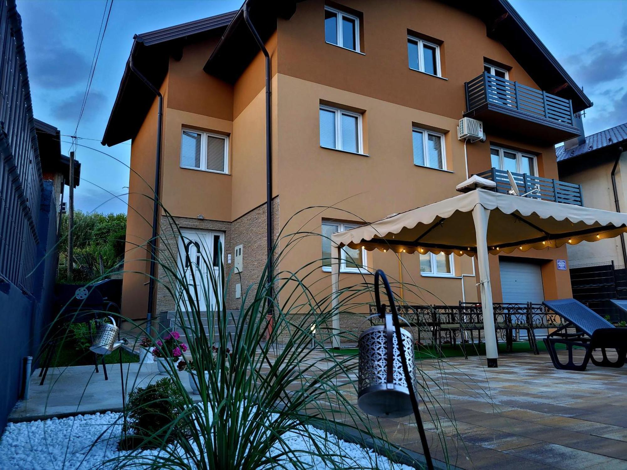 Summer House Lejhana Bihac Ngoại thất bức ảnh